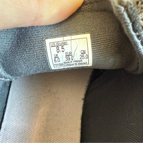 V ans Authentic Suede Gray Snakeskin Animal Print Low Top Sneakers Size 8.5 - Picture 7 of 7